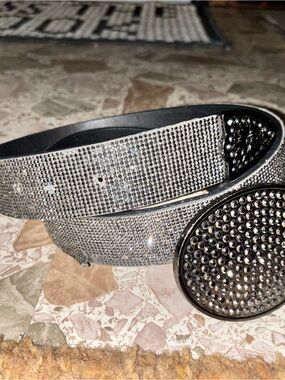 Idyllwind by MIRANDA LAMBERT Silver Crystal-Embellished Women’s Belt